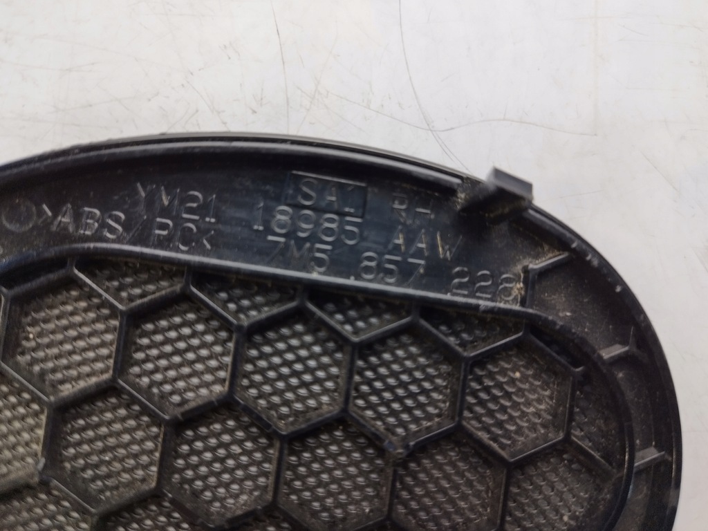 фото №8, Ford galaxy mk2 накладка динамика правая 7m5857228