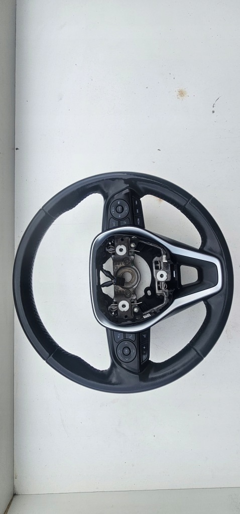 фото №13, Toyota corolla xii e210 e21 воздуховод кожаный мультифункция кожа идеальное состояние