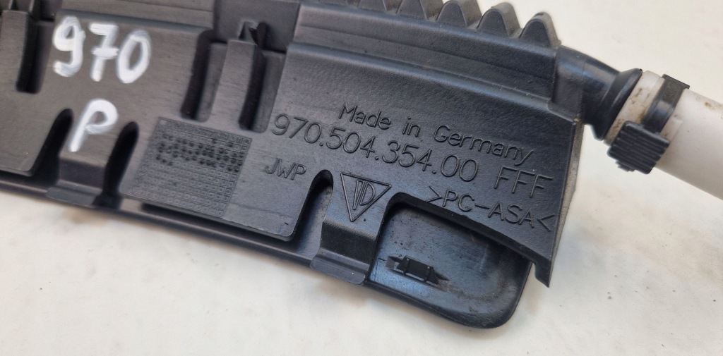 фото №7, Porsche panamera 970 09-13 впуск повітря крила правий перед 97050435400