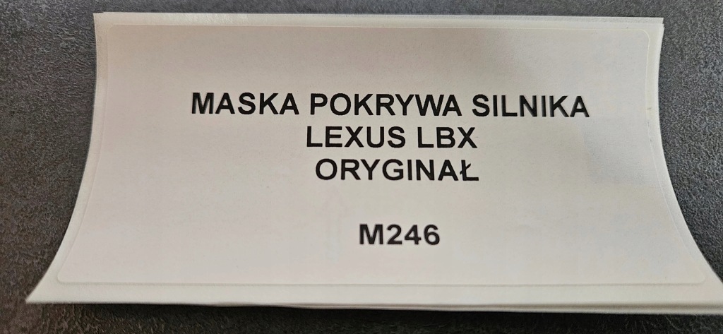 Капот кришка двигуна lexus lbx оригінал Зі Шроту