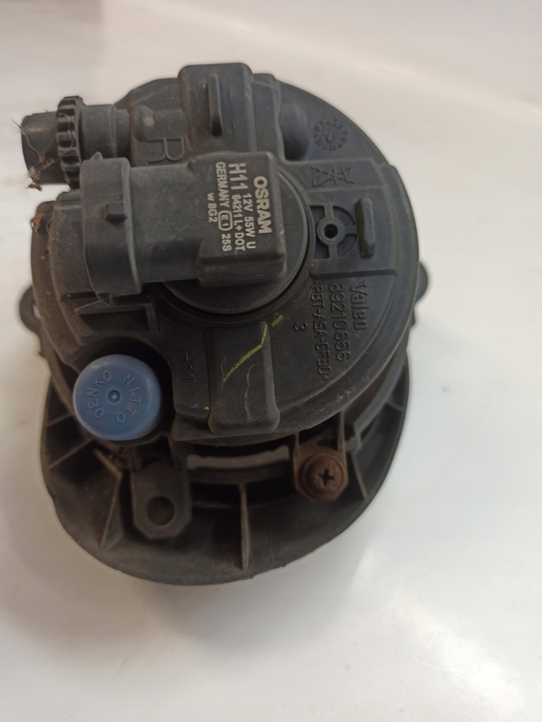 фото №15, Toyota avensis t25 противотуманная фара правый 89210656