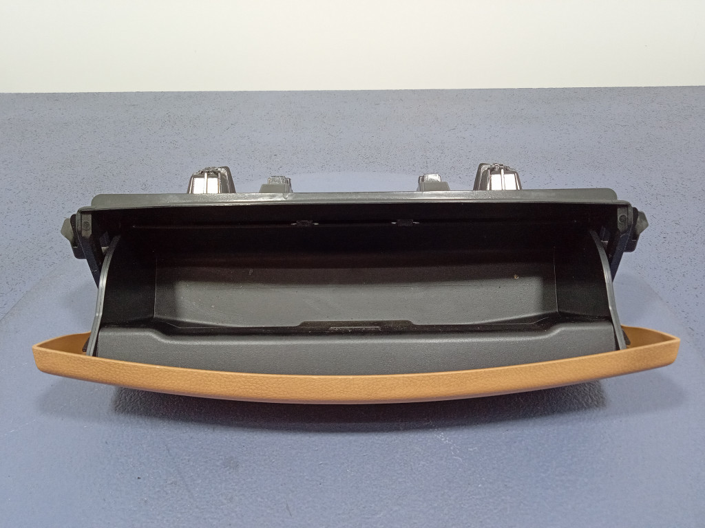 фото №8, Porsche cayenne ii 7p5 бардачок шухляда сидіння 8k0882601d