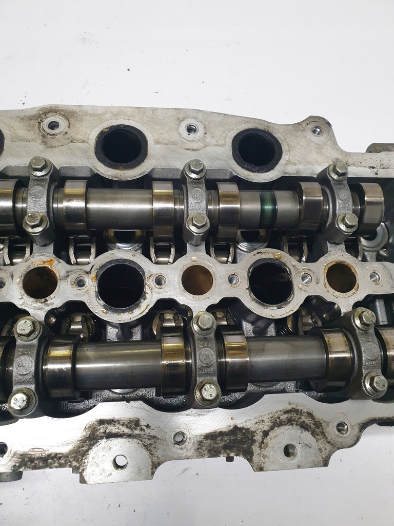 фото №10, Головка двигуна peugeot 407 2.7 hdi 4r8q-6c064-ag