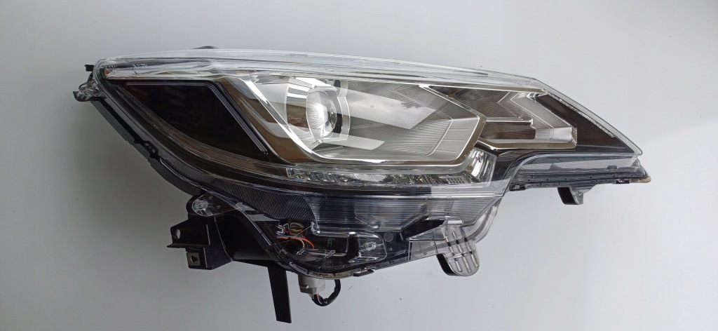 Купити Фара правий mitsubishi space star full led