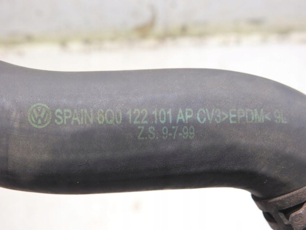 фото №6, Патрубок труба води skoda fabia ii 1.9 tdi 6q0122101ap