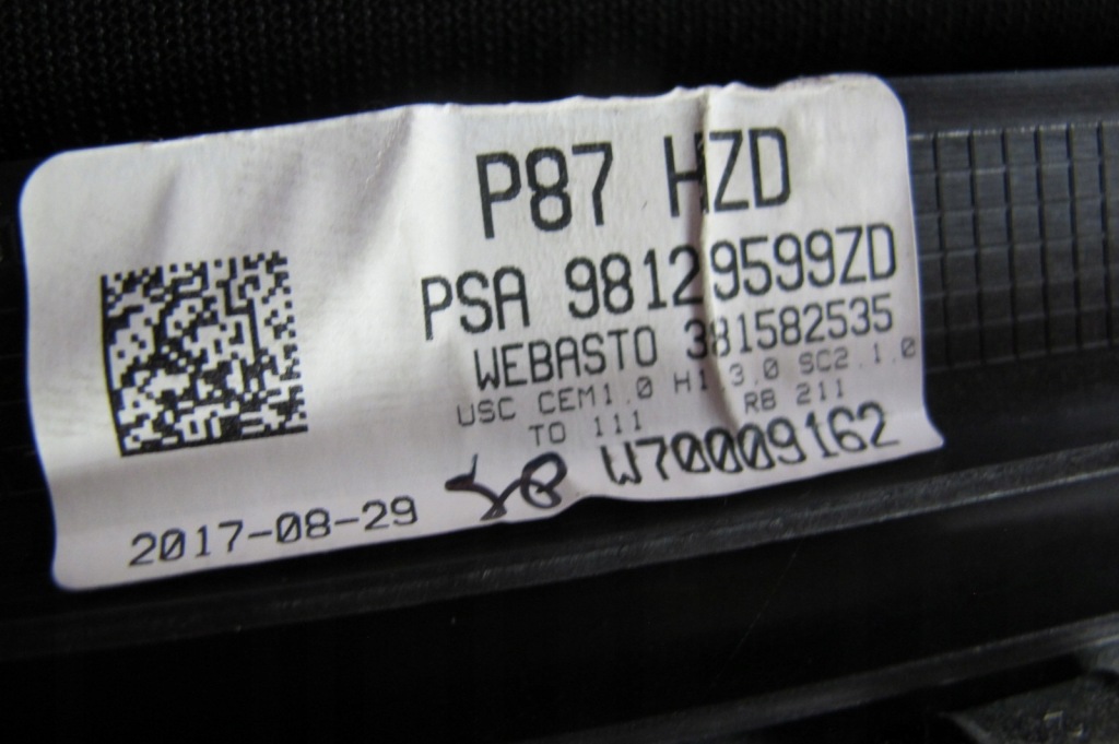 фото №9, Peugeot 5008 ii 2 панорама дах скляний люк скло дах