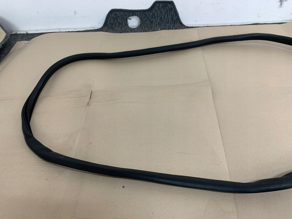 фото №11, Ford mustang mach-e прокладка двері кузовна правий задня задня