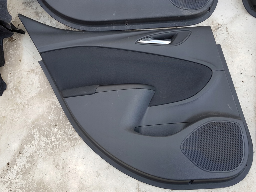 фото №7, Оббивка двері opel astra k hb