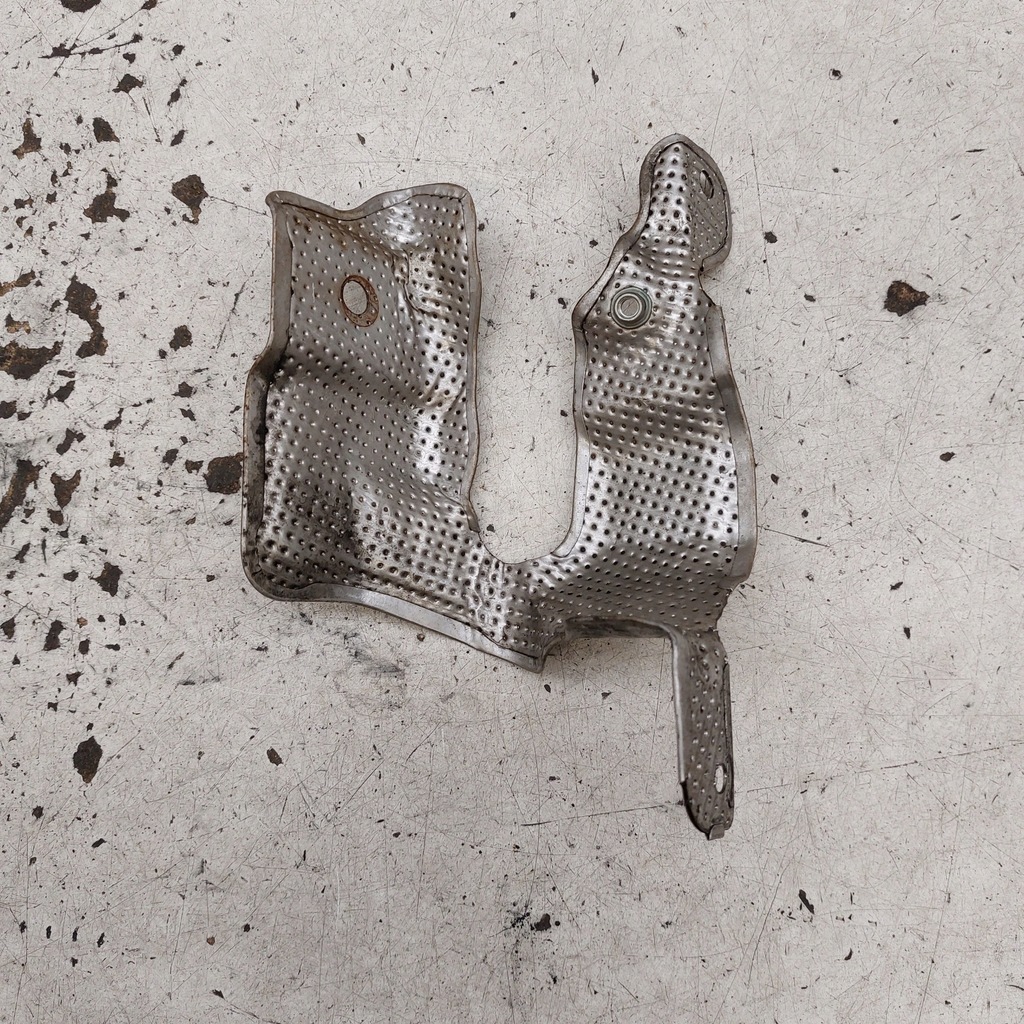 фото №6, Volvo v40 ii d4 2,0d 2014 v42 защита тепловая 31411251