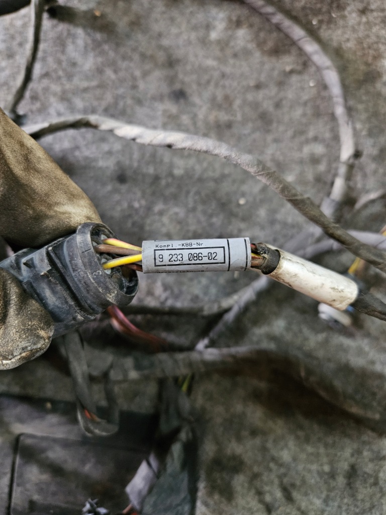 Джгут електропроводка лампи правий перед dynamic ксенон bmw f01 f02 Недорого