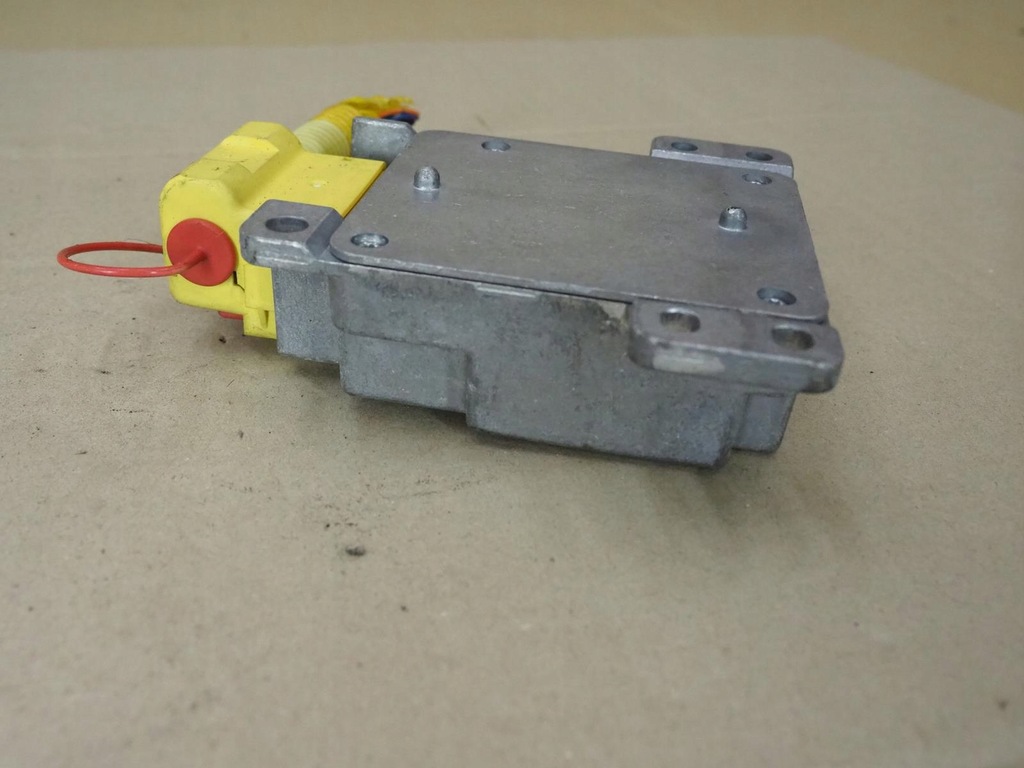 фото №11, Датчик подушка безопасности isuzu trooper 8093526990