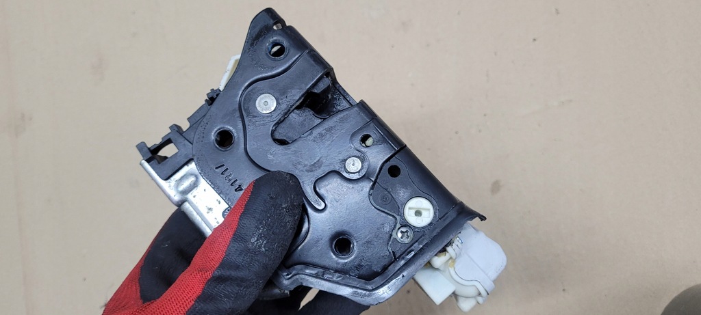 фото №6, A6 c7 4g замок двері правий задня 9 pin 4g0839016 a7 4g