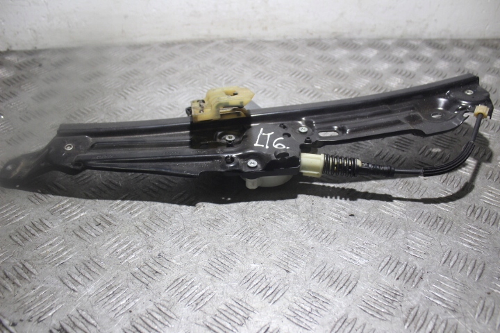 фото №1, Двигатель подъемника bmw оригинальный номер 70460310