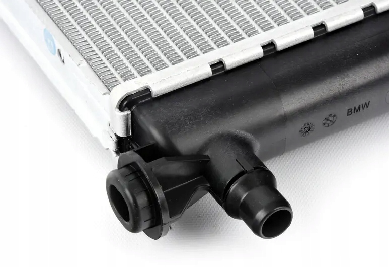 Bmw x1 f48 x2 f39 f40 дополнительная радиатор воды оригинальный номер с Разборки