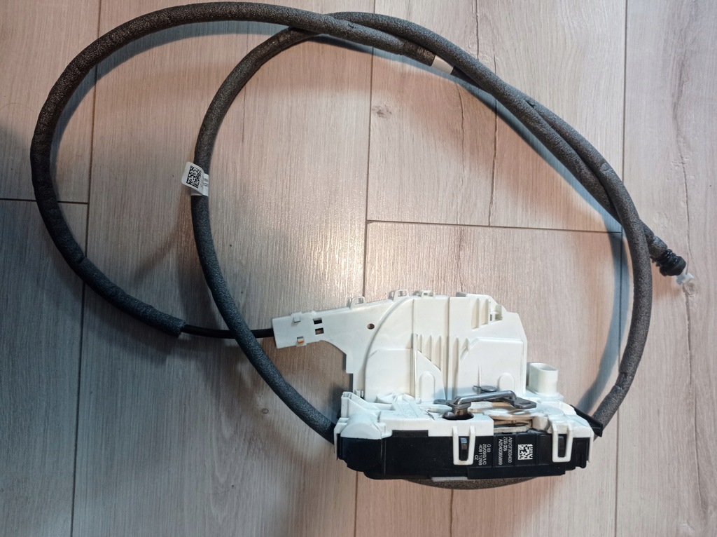 фото №6, Замок дверь боковых lew mercedes sprinter 907-910