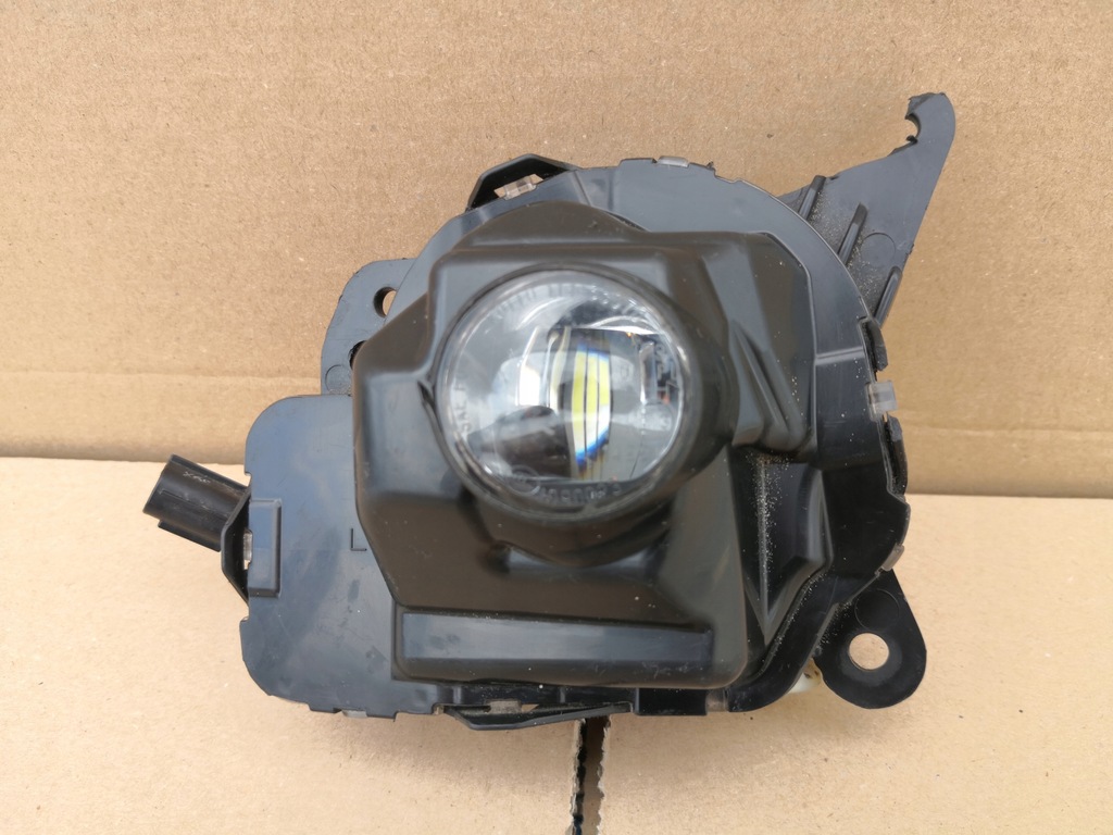 фото №1, Mazda cx3 cx 3 lift 18- противотуманная фара передний левый lh