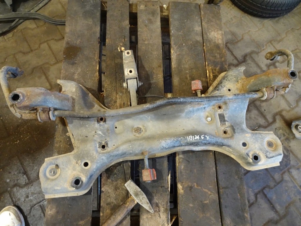 фото №1, Seat ibiza 6j 1.2 подрамник подрамник