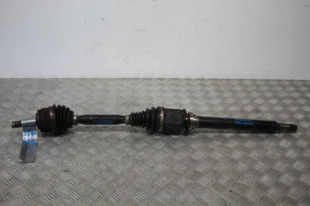 фото №1, Приводной вал правый перед alfa romeo giulietta 55213053