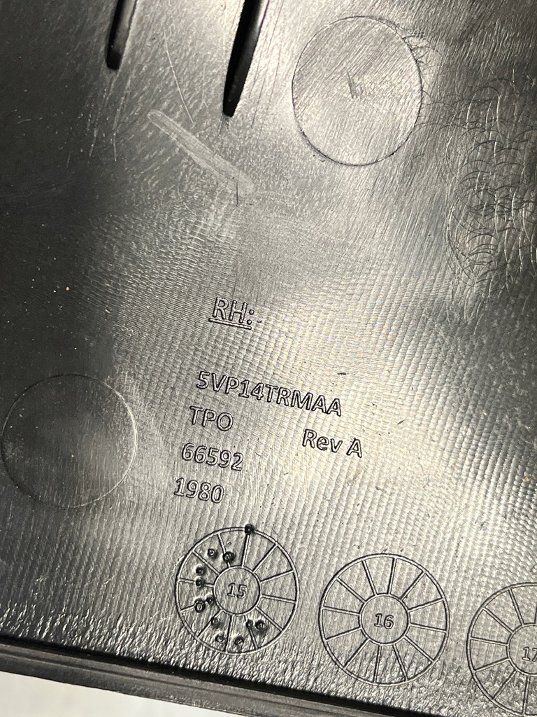 фото №5, 21 jeep grand cherokee wk2 захист обшивка накладка стійка 5vp14trmaa