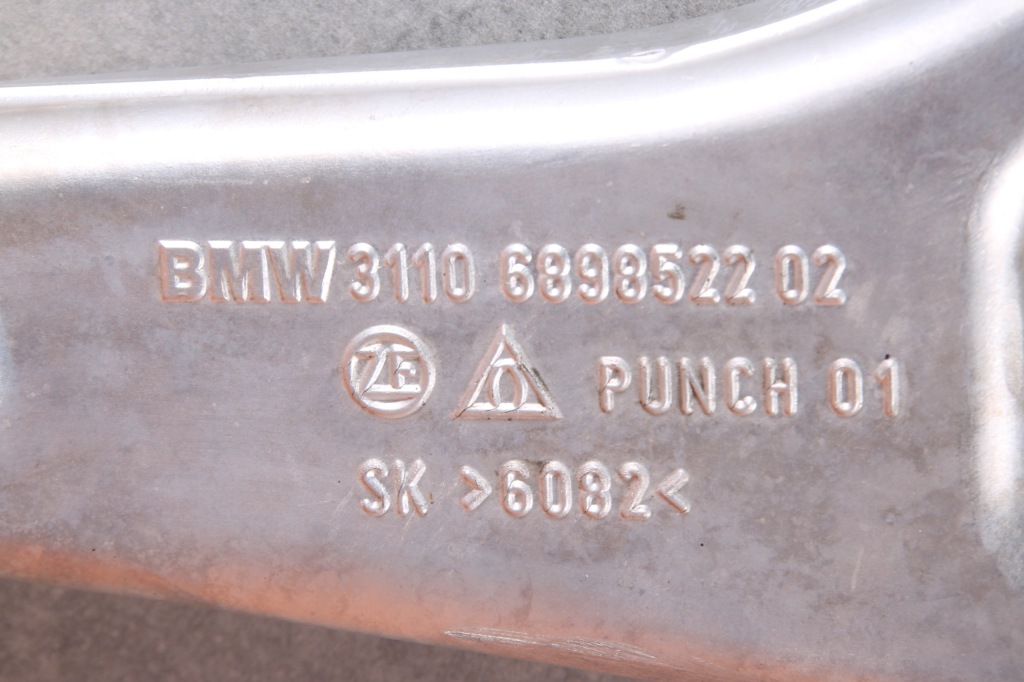 фото №9, Bmw g60 g61 g70 шпонка ковзний кронштейн кронштейн підрамник балка правий 6898522