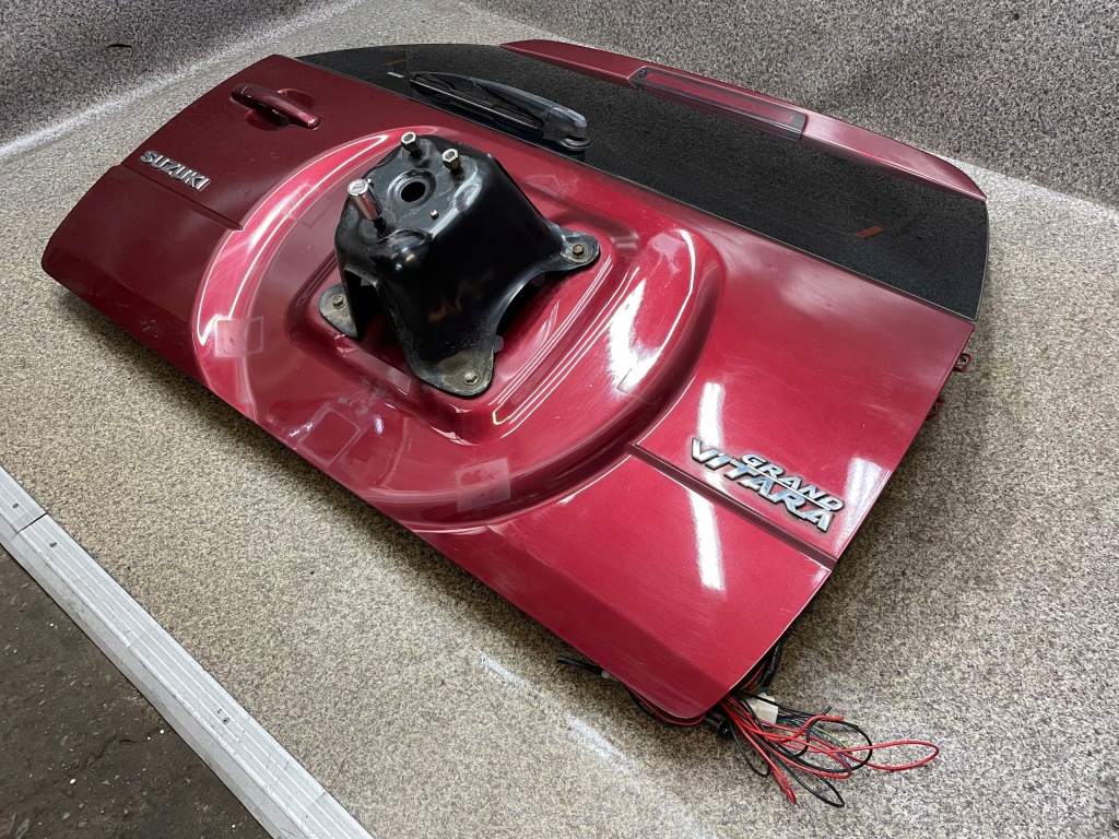 фото №11, Крышка багажника багажника стекло задняя zy8 c13 suzuki grand vitara 2 ii 5 дверь