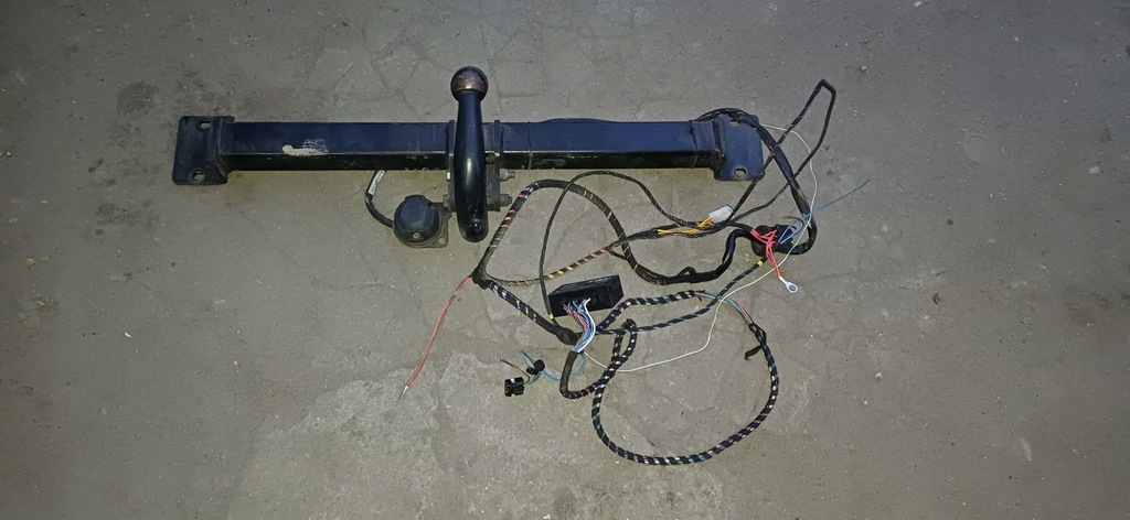 фото №1, Bmw x3 e83 hak буксирувальний джгут модуль westfalia