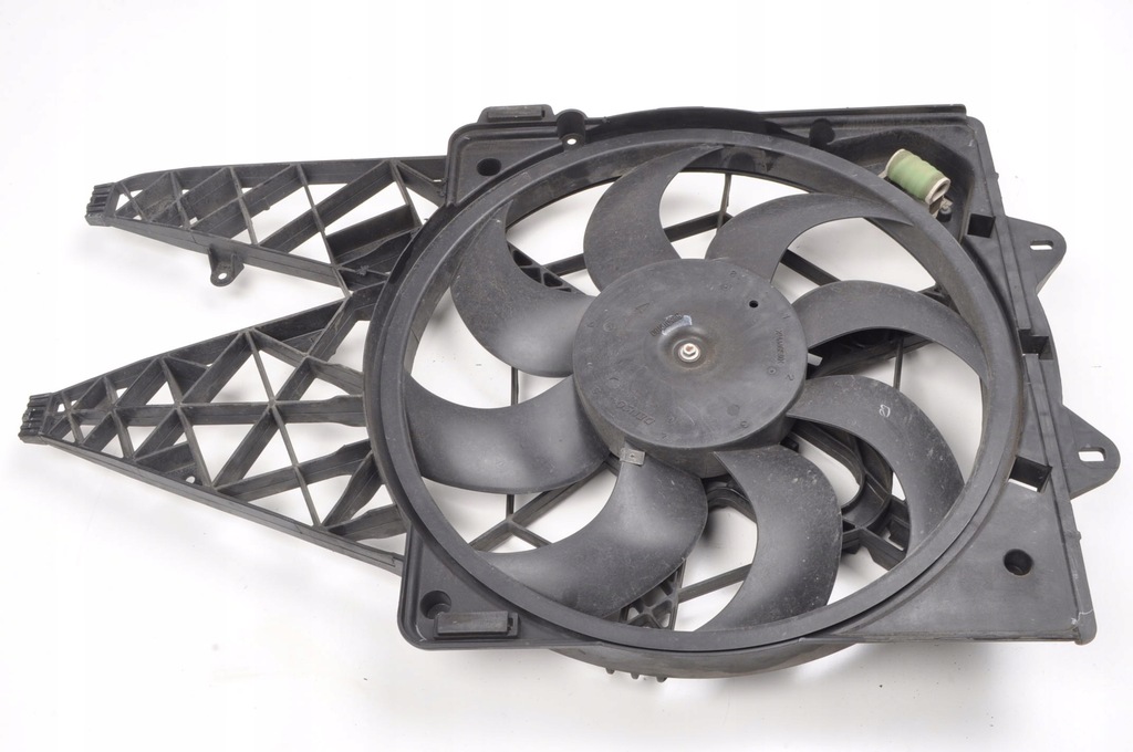 фото №5, Fiat doblo ii opel combo d 1.6 cdti вентилятор радіатора wody 00520285990