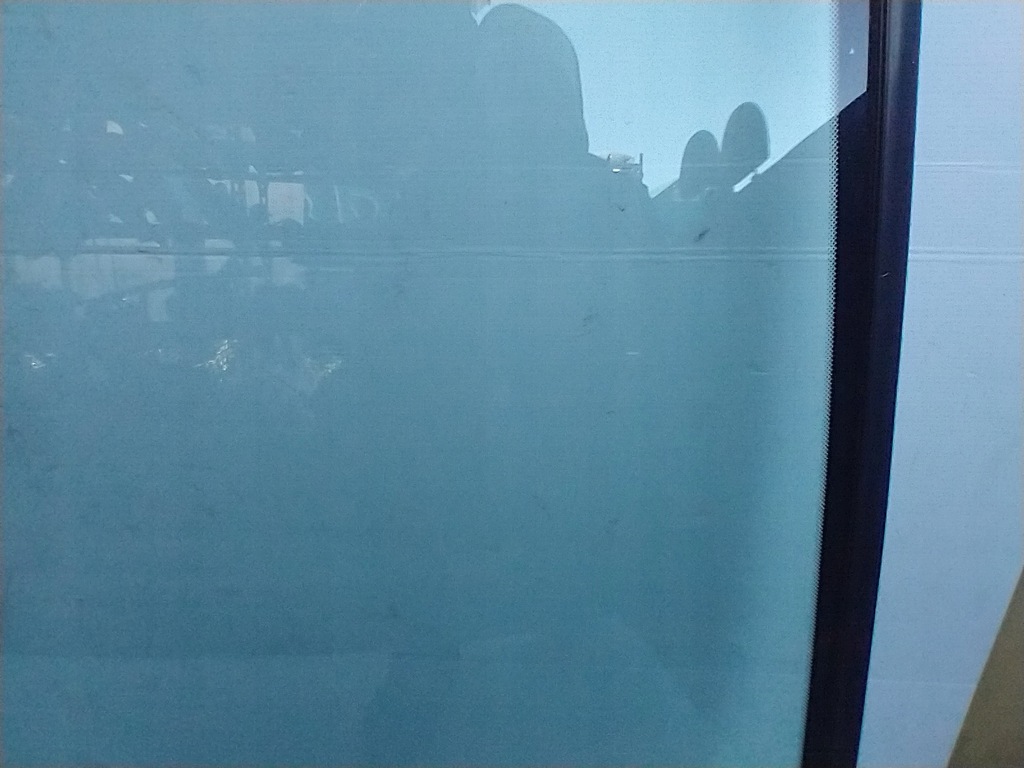 фото №12, Mercedes vito viano w639 стекло перед передняя лобовое