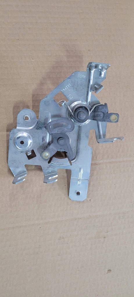 фото №1, Замок двері розсувних renault trafic 8200904015e