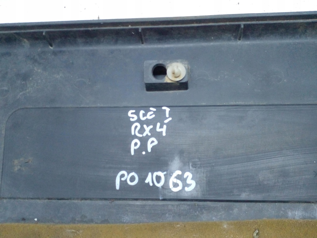 фото №6, Молдинг дверь правый перед renault scenic i rx4