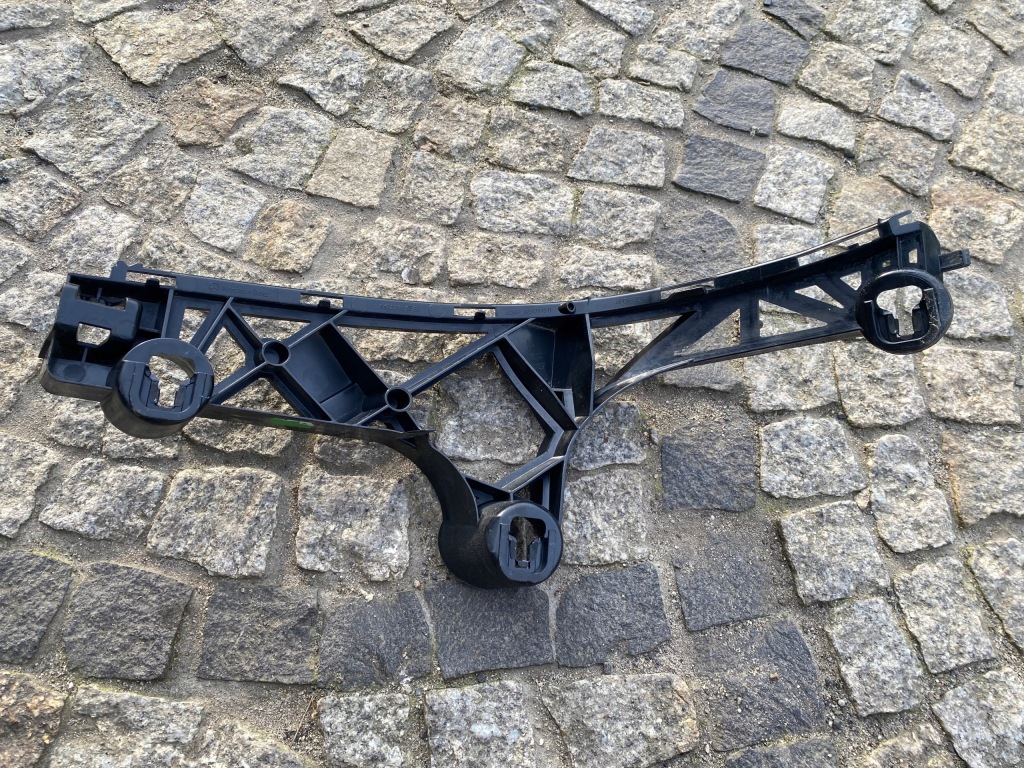 Mercedes slk 172 напрямна бампера задній 1728851465 оригінал Ціна