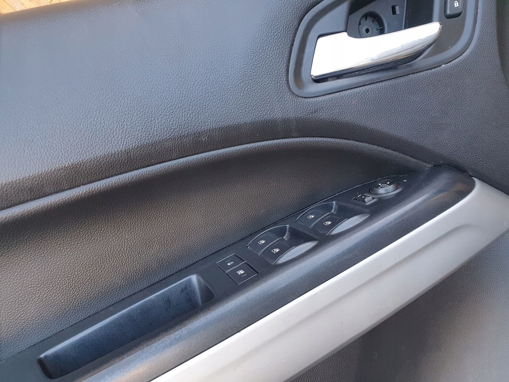 фото №16, Chevrolet colorado ii сидіння заднє сидіння обшивки 2017-