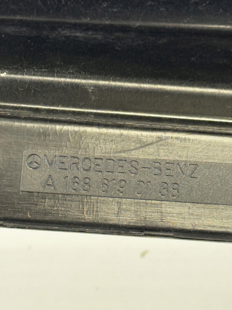 Молдинг порог левая порог левый mercedes-benz klasa a w168 a1686190138 Доставка