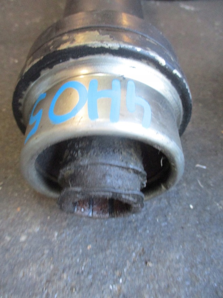 фото №4, Wał приводной audi 4h0521101b