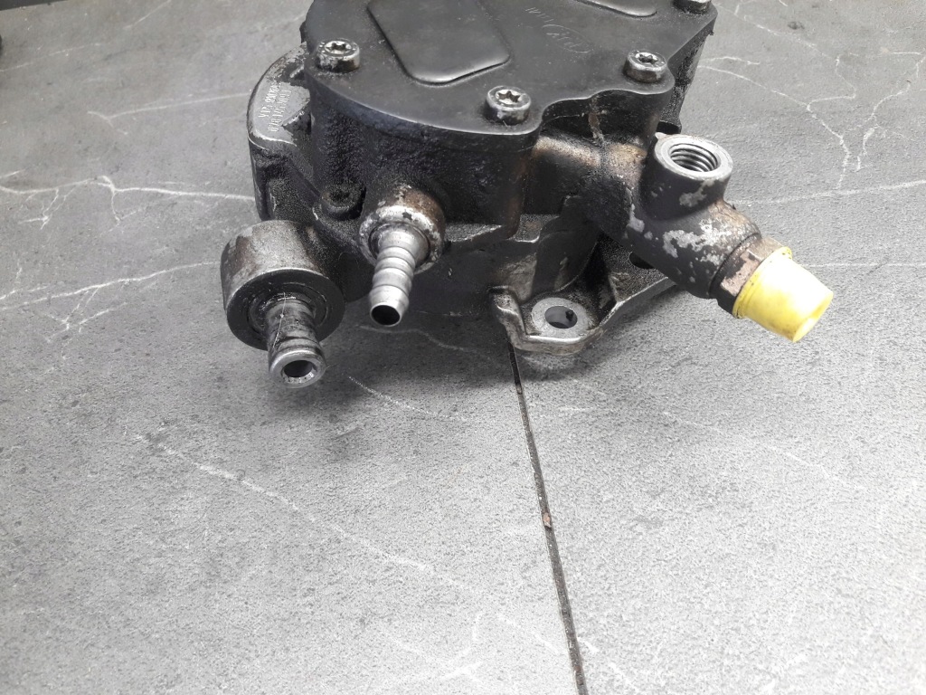 070145209j насос вакуумний vw transporter v Ціна