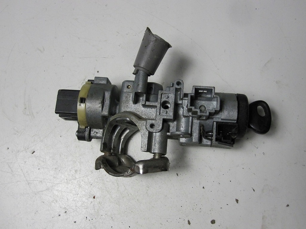 фото №1, Замок запалювання з ключ mazda mpv 00r