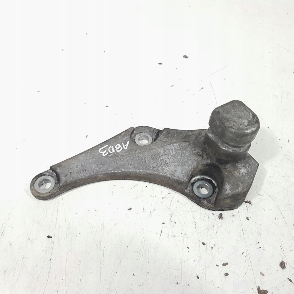 фото №1, Кронштейн подушка двигуна audi a8 d3