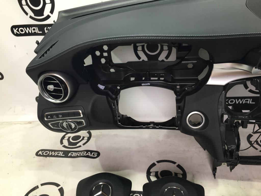 фото №5, Mercedes glc w253 x253 приборная панель консоль подушка безопасности ремни