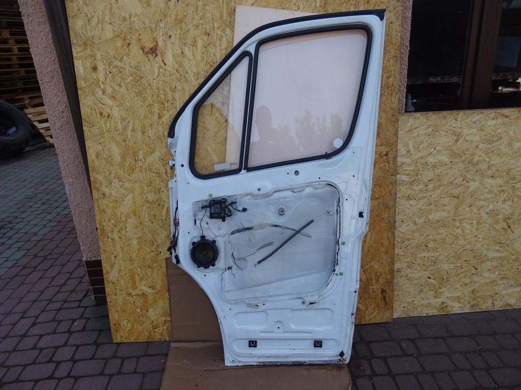 фото №2, Mercedes sprinter 906 дверь правое правый перед