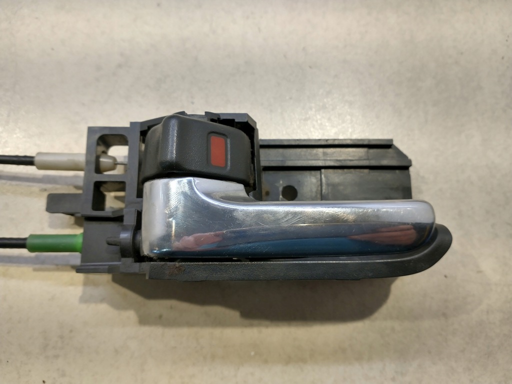 фото №9, Замок двері лівий перед corolla e12 6 pin