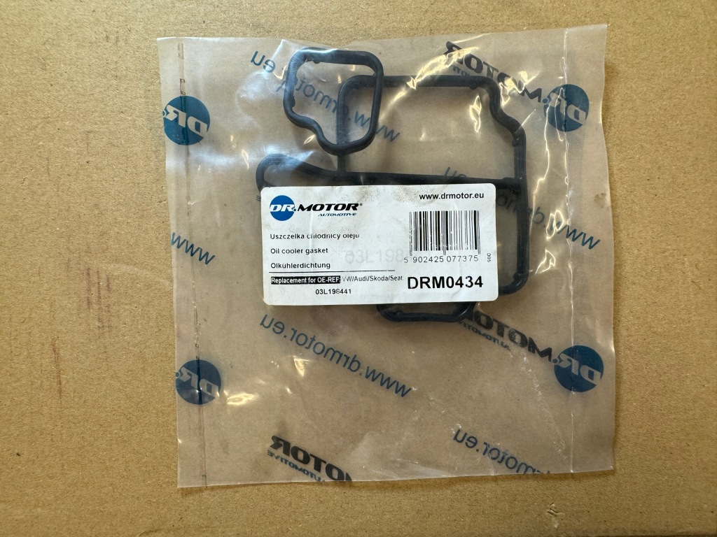 Купити Прокладка радіатора оливи drm0434 peugeot citroen transit 2,0 tdci