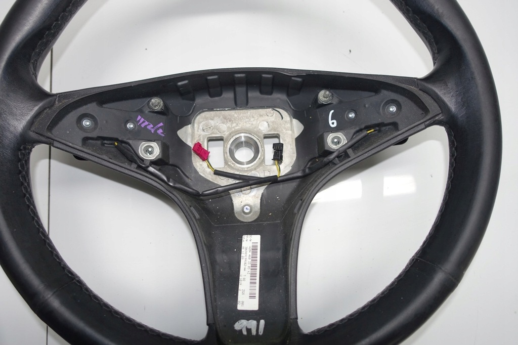 фото №7, Mercedes w204 воздуховод c-klasa лепестки переключения подушка