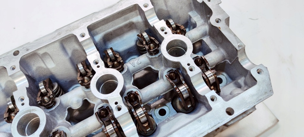 фото №14, Головка комплектна audi a5 a5 a6 c7 a7 2.8 3.2 fsi 06e103404a