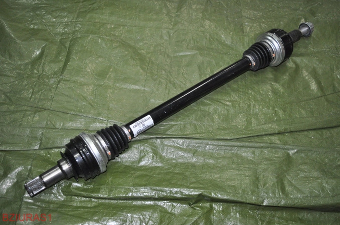 фото №1, Приводной вал задняя задняя vw touareg jak nowa 7p0501201g/c