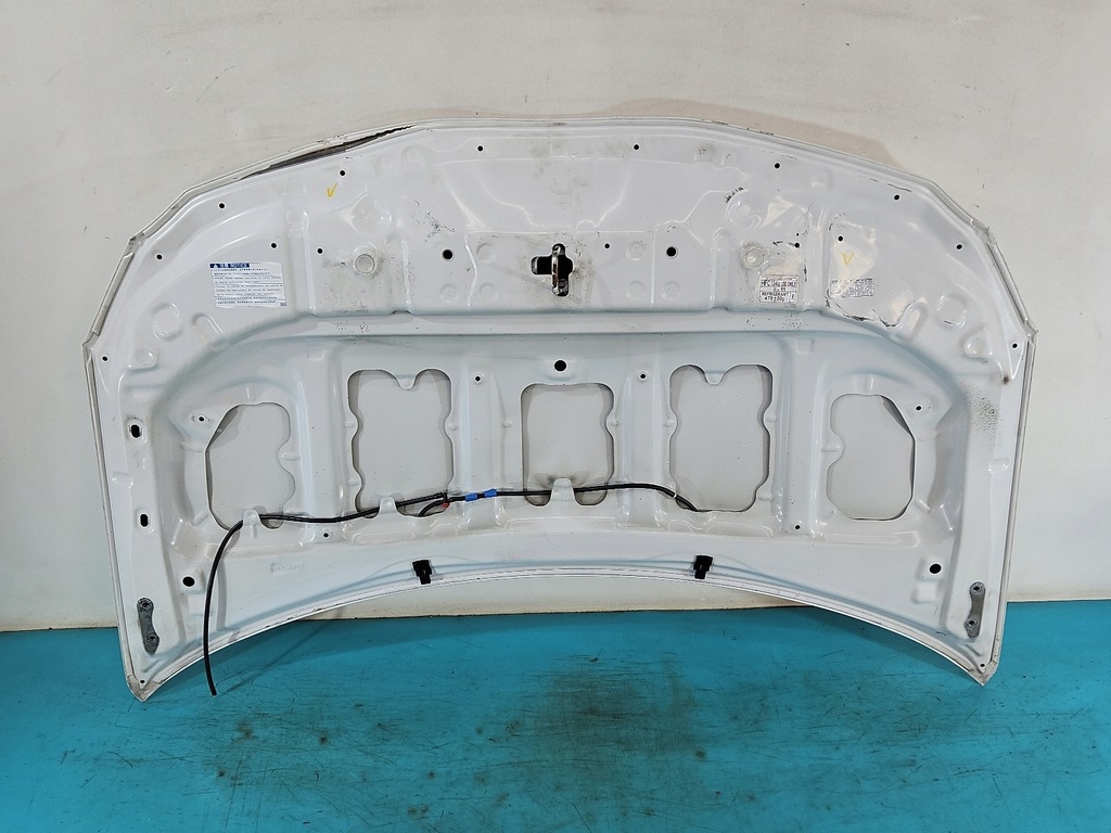 фото №8, Капот передняя toyota auris i lift 09-13 белый 070