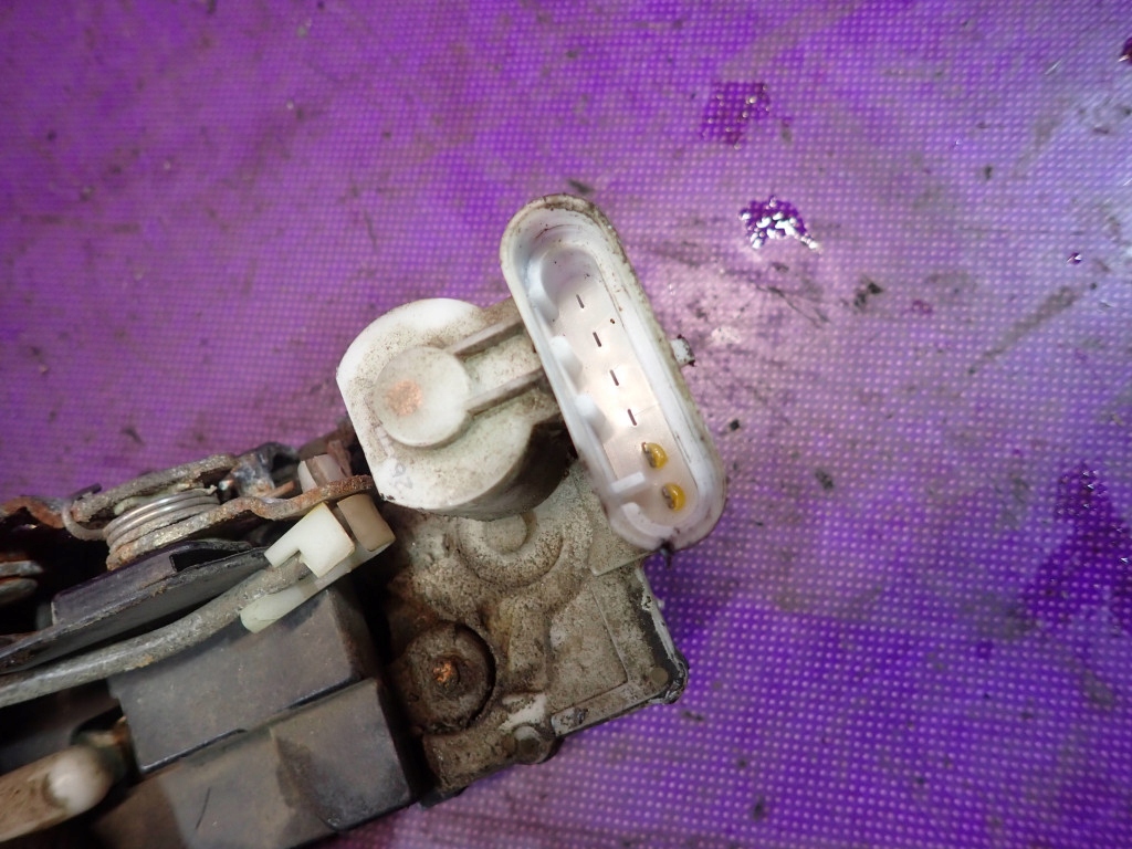 Fiat ducato ii 94-06 замок задний  правый раздвижных b792 2 pin в Украине