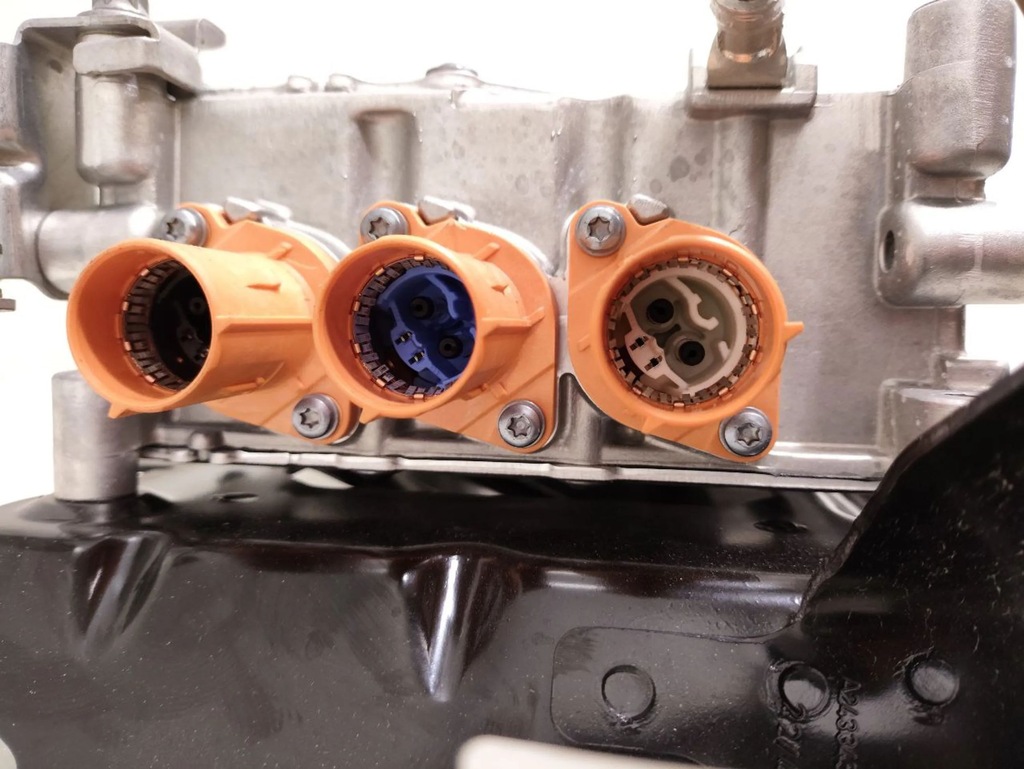 фото №7, Mercedes-benz eqb 2023 перетворювачі