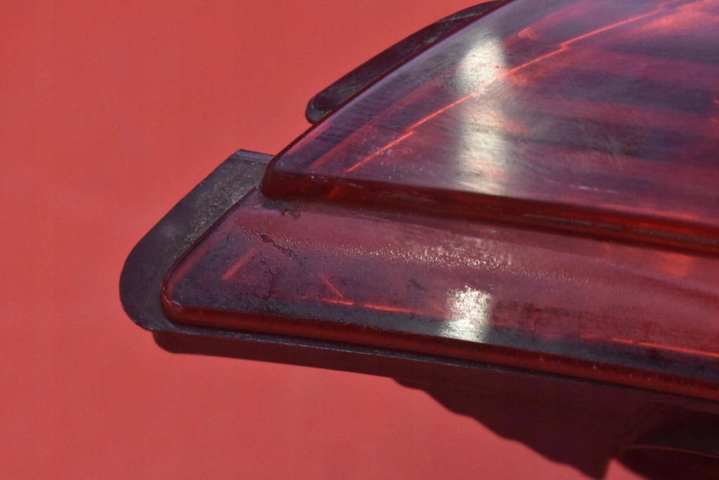 Купить Лампа левая задний  задняя 00517180120 alfa romeo mito 955 3d hb 08-13