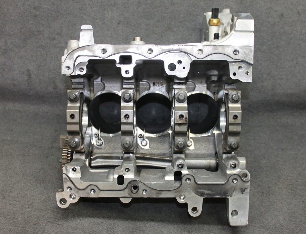 фото №15, Bmw f20 f21 lci lift 1.6d b37d15a блок двигателя - 8579312