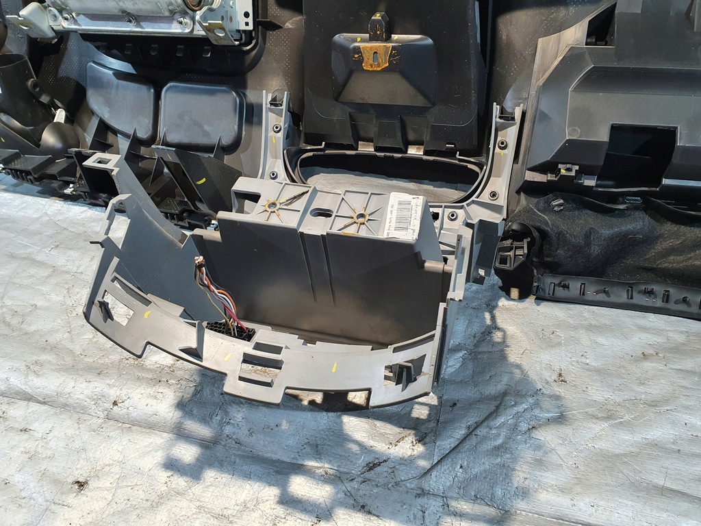 фото №16, Панель приладів приладова renault clio iii 05-12r.